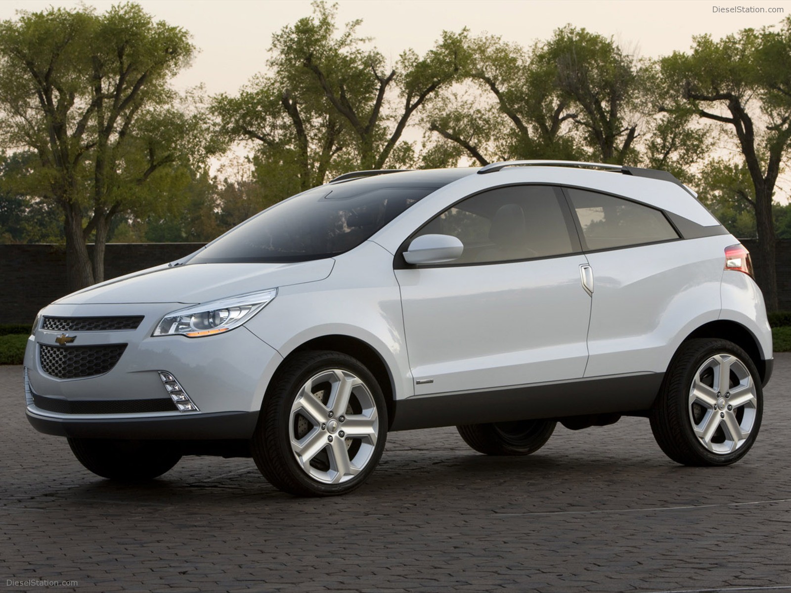 Chevrolet GPiX Crossover Coupe Concept